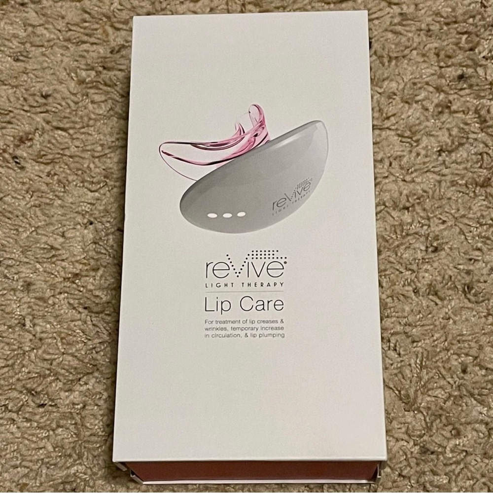 ReVive Lip Care Light Therapy